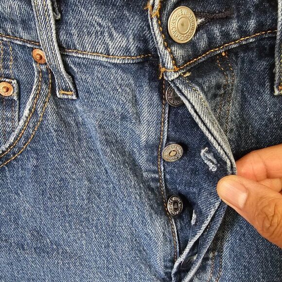 NWT LEVIS 501 original high rise shorts dark Denim - Picture 15 of 16